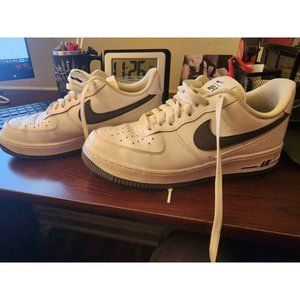 Nike Air Force 1 Size 7.5